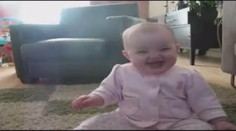VIDEO: Tohle dítě vám určitě zvedne náladu