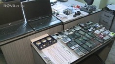 Herna se specializovala na feťáky, za drogy platili kradenými věcmi