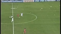 Je libo polibek od rozhodčího? Hrajte fotbal v Argentině