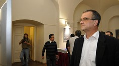 Sněmovna rozhodne o Kalouskových škrtech. Uspěje vláda?
