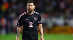 Obrovská potupa pro Messiho. Fanoušci soupeře šlapali a tancovali po jeho dresu