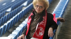 Černý den fotbalových fanoušků: Zemřela nejslavnější slávistka!