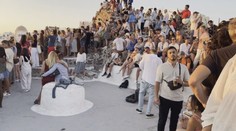 Evropské destinace už mají turistů dost. Chystají pro ně kvóty