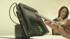 Rusům se ztíží život. Budou mít problém s platbami, cestováním i telefonováním
