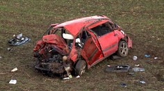 Podivná nehoda: Mrtvola ležela 30 metrů od auta! VIDEO