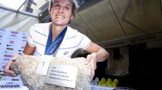 Špotáková dostala kámen ze základů restaurace U Pinkasů