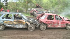 Demoliční závody automobilů