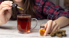 Konec olejů i bonbonů s CBD. Inspekce chystá zákaz produktů s látkami z konopí