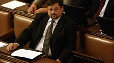 MILIONOVÉ DOTAČNÍ PODVODY?! Exposlanec Wolf s nařčením nesouhlasí