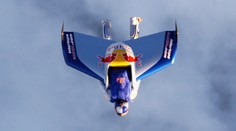 Baumgartnerův skok ze stratosféry znovu odložili. Další pokus se chystá v neděli