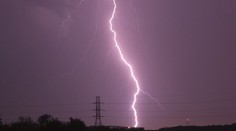 Večer pozor na přívalové deště, po víkendu se vyčasí
