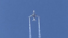 Pilot začal vypouštět palivo na školy: 31 zraněných, z toho většina děti