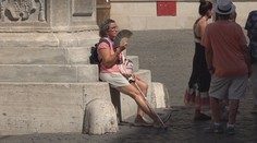 Na Evropu se valí další smrtící vedra. Města se připravují na extrémní teploty