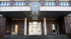 Odpoledne vybuchne bomba, tvrdil anonym! Evakuovali VŠE