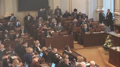Kdo nepodpoří nouzový stav, bude zodpovědný za smrt lidí, zlobí se Babiš
