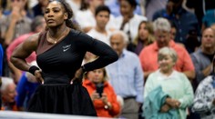 Serena schytává kritiku od soupeřek: To neprojde ani mužům!