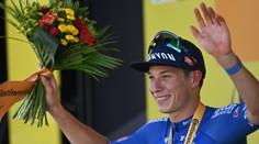 Dramatický finiš na Tour. Z výhry ve třetí etapě se raduje Belgičan Philipsen