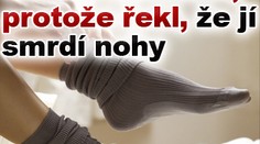 Bodala mladíka, protože řekl, že jí smrdí nohy