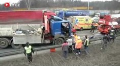 Na Jižní spojce se srazily dva kamiony