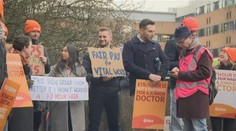 Britští lékaři se bouří. Začíná jejich šestidenní stávka