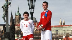 Fotbalisté představili dresy pro ME. Líbí se vám? ANKETA