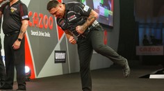 Gerwyn Price má na MS jisté čtvrtfinále. De Sousu porazil v pěti setech