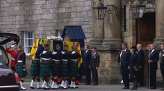 Královna Alžběta II. dorazila do Edinburghu. Na místě vládly nepopsatelné emoce