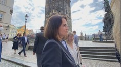 Vůdkyně běloruské opozice je v ČR! Půjde na demonstraci i za Zemanem