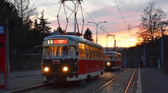 Retro tramvaje se po 65 letech vrací do Prahy. Budou jezdit v běžném provozu