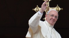 Papež František šokoval: Marťani, kteří přistanou na Zemi, by měli být pokřtěni!
