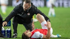 Slavia přišla o oporu! Hovorku čeká operace, v nemocnici byl i Souček
