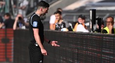 Německý fotbal bude přísnější. Rozhodčí mají víc vymáhat opomíjené pravidlo
