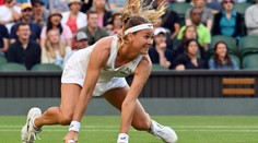 Bouzková na kurtu nechala všechno. I přes vyhraný set to na postup nestačilo