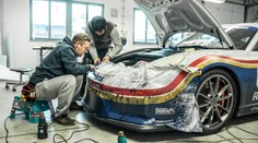 GT4 Rothmans - velkolepá oslava motorsportu Made in Czech