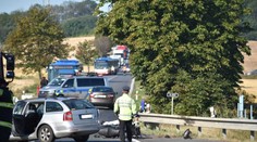 Tragická nehoda na Trutnovsku. Při srážce s autem zemřel motorkář