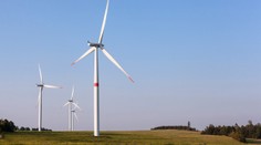 Silný vítr roztočil větrné elektrárny jak nikdy předtím. Ekonom řekl, co to udělá s cenami
