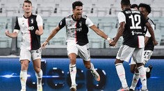 Zlatan vystřihl nůžky, Juventus spasil Ronaldo. Jankto znovu skóroval
