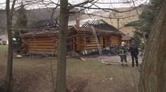 Obrovský požár zničil hospodu v Osvětimanech. Patří kancléři Mynářovi