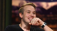 Influencer Král se stal trojnásobným otcem. Chlapečci dostali krásná jména