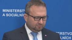 Jurečkův úřad prověřuje inspekce. Kvůli pití alkoholu na vánočním večírku