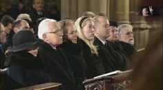 Paní Dagmar se poprvé usmála. Dodala sílu Schwarzenbergovi