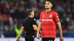 Trápení Bayeru pokračuje. Leverkusen dostal pět gólů a je na sestupové pozici