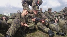 VÍKEND: Drsné ženy v elitních jednotkách armády