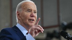 Zvrat v amerických volbách? Biden měl svému poradci sdělit, že možná odstoupí