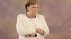 Merkelová se rozloučila s Erdoganem. Označil ji jako svou drahou přítelkyni