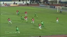 VIDEO: Ruský mistr inkasoval gól přes celé hřiště