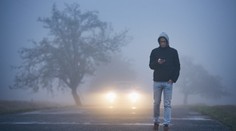 Usmrtil chodce a od nehody ujel. Obvinění jsou i tři kamarádi řidiče
