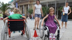 Je MFF bezbariérový? Ptali jsme se vozíčkářů