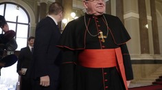 Duka podal trestní oznámení, sám čelí obvinění z krytí sexuálního zneužívání