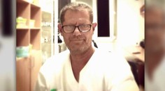 "Umírali zaživa!" Bývalý kolega popsal "péči" falešného doktora